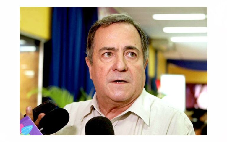 Entrevista del Doctor Carlos Argüello en Multinoticias, Canal 4 el 13 de Julio del 2023