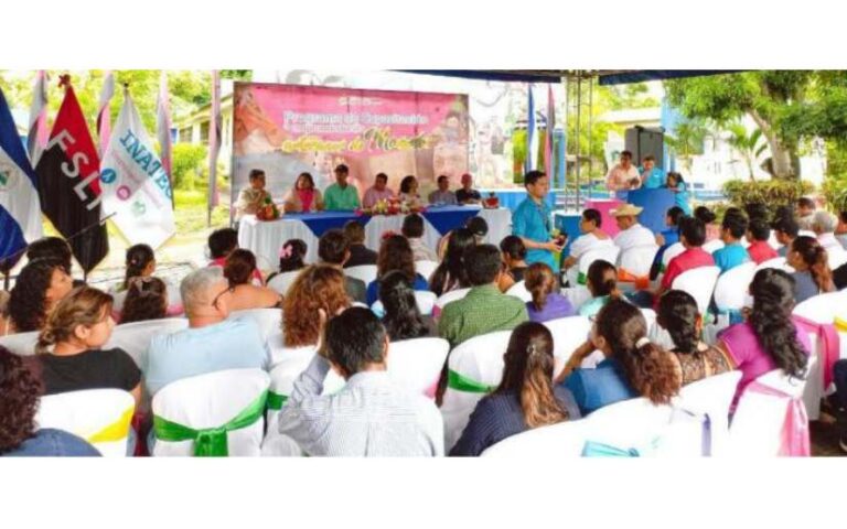 I Promoción de protagonistas del Programa especial de Capacitación a Emprendedores y Artesanos