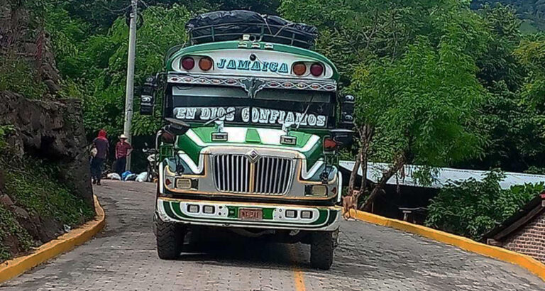 Inauguran calles adoquinadas en comunidad de Matagalpa