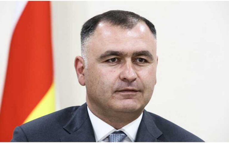 Mensaje del Presidente de Osetia del Sur en saludo al 44/19