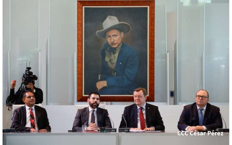 Autoridades del Gobierno de Nicaragua se reúnen con Canciller de Belarús