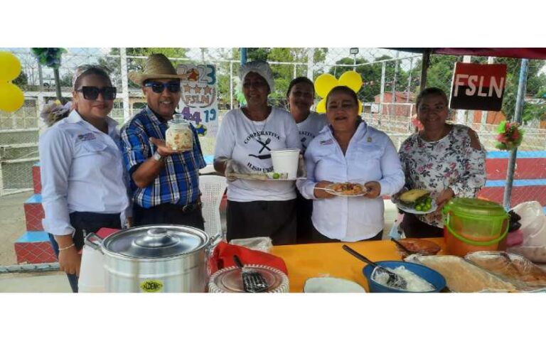 Realizan Festival Gastronómico Sabores de invierno, sopas, atoles y comida en Managua