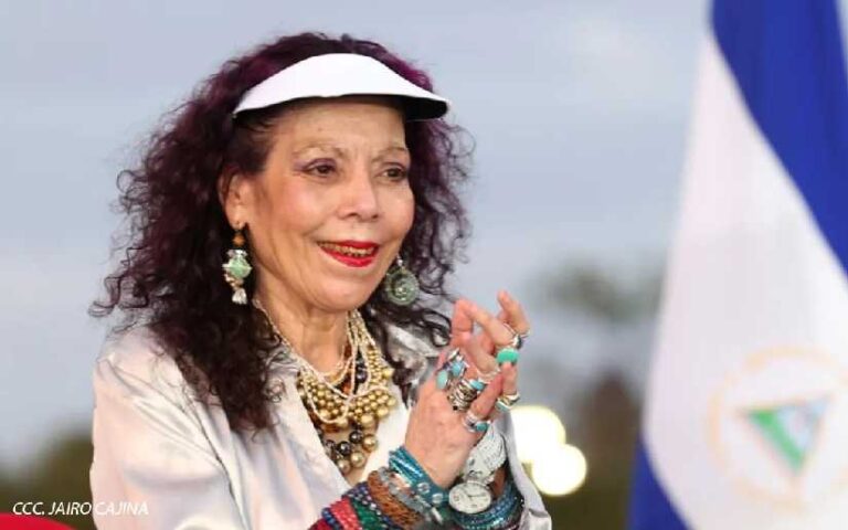 Gobierno de Nicaragua saluda llegada de directora de orquesta de Chile