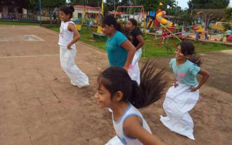 Festivales Departamentales de los Mimados: Amor, Alegría y Unidad Familiar