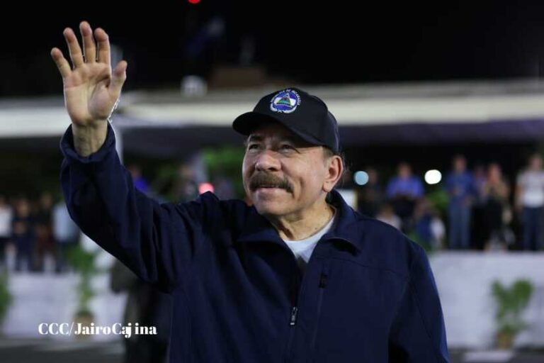 Presidentes de Cuba y Venezuela felicitan al Presidente Daniel por su cumpleaños