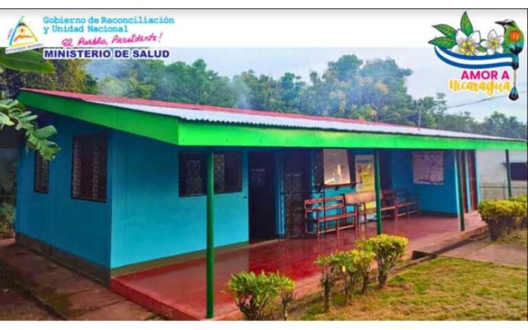 Minsa entrega puesto de salud y arroz fortificado para las casas maternas