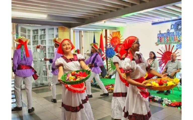 Comisión Nacional de Economía lanza Concurso de Artesanías Decembrinas