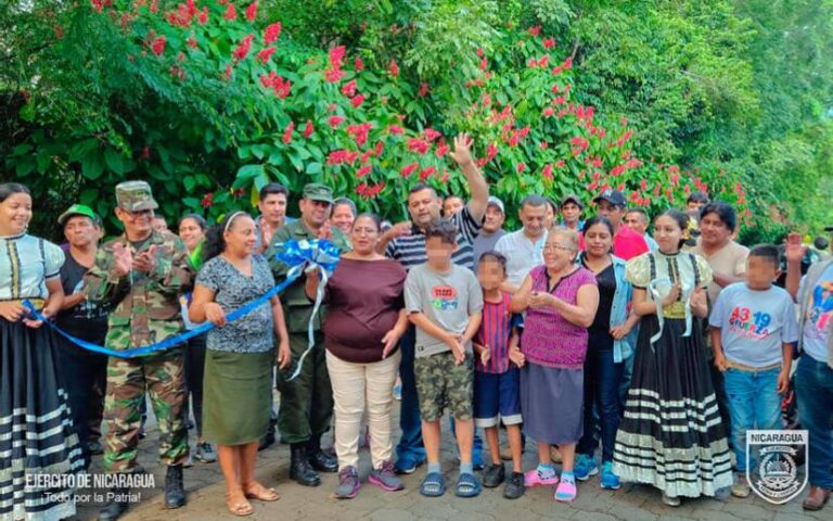Cuerpo de Ingenieros del Ejército de Nicaragua realizó inauguración de adoquinado en Carazo