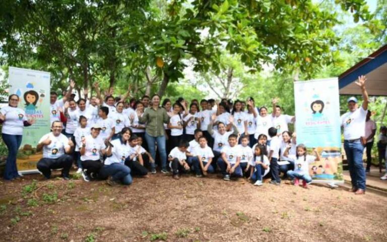 Presentan proyecto de empoderamiento de niñas y mujeres ante el cambio climático