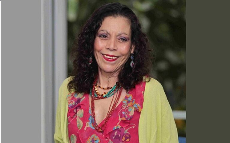 Compañera Rosario Murillo en Multinoticias (02-11-23)