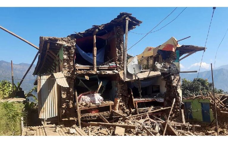 Mensaje de condolencias al Presidente y Primer Ministro de Nepal, Katmandú