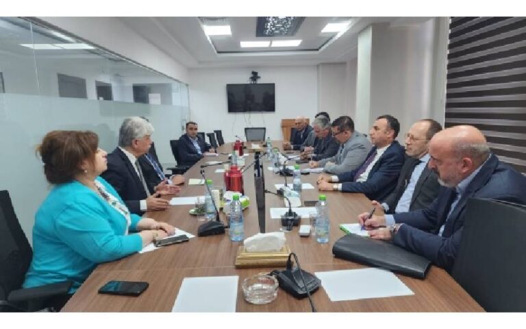 Doctor Ahmad Majdalani se reúne con embajadores de Latinoamérica