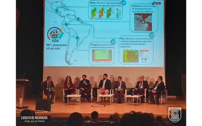 Ejército de Nicaragua participó en la Semana Espacial de Sevilla