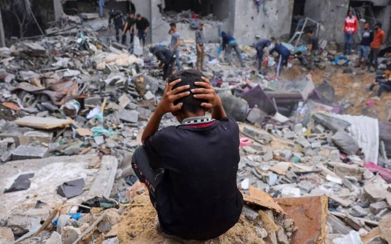 El estilo de los criminales contra Gaza