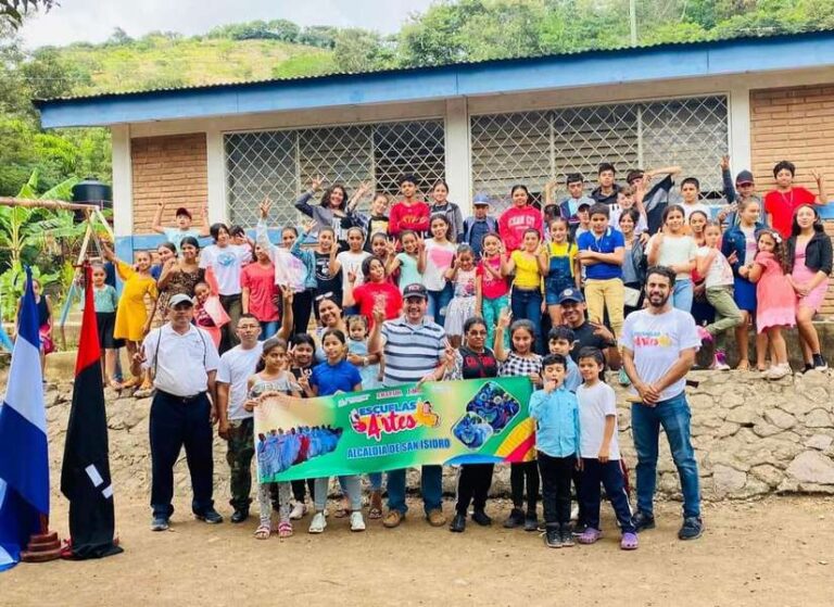 Gobierno Sandinista ha instalado escuelas de artes en 490 comunidades del país