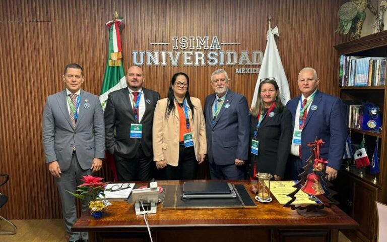 Gobierno de Nicaragua recibe Presea Internacional “Alas de la Excelencia”