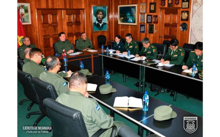 Ejército de Nicaragua recibió visita de delegación del Ejército Popular de Liberación de China