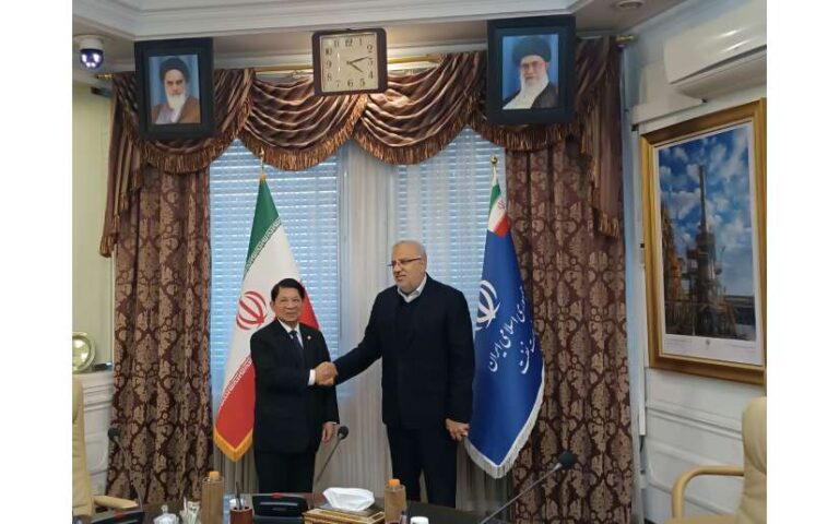 Canciller Denis Moncada se reúne con el Ministro de Petróleo de Irán