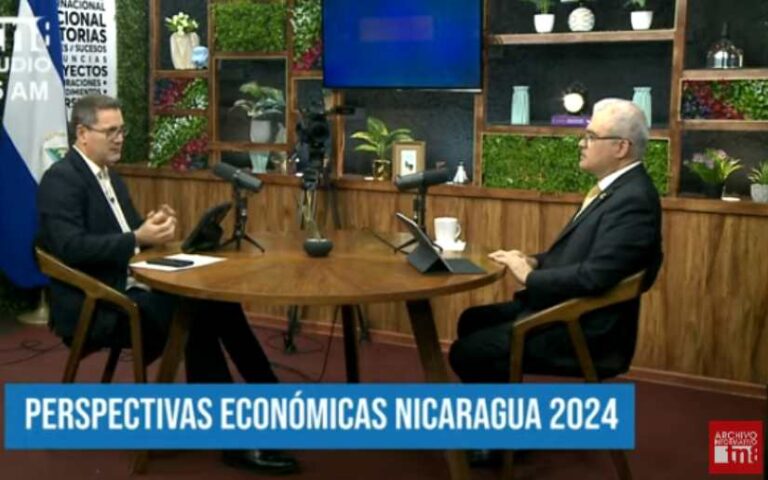 Entrevista al Compañero Ovidio Reyes, Presidente del Banco Central de Nicaragua en Estudio TN8