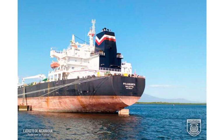 Ejército de Nicaragua brinda protección e inspección a embarcaciones y flota pesquera industrial