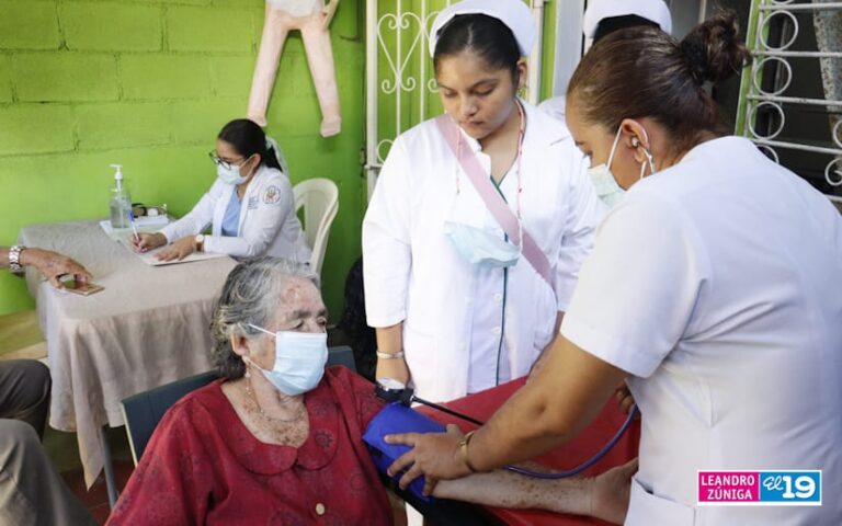 Más de 113 mil familias recibirán atención médica a través de las Ferias de Salud