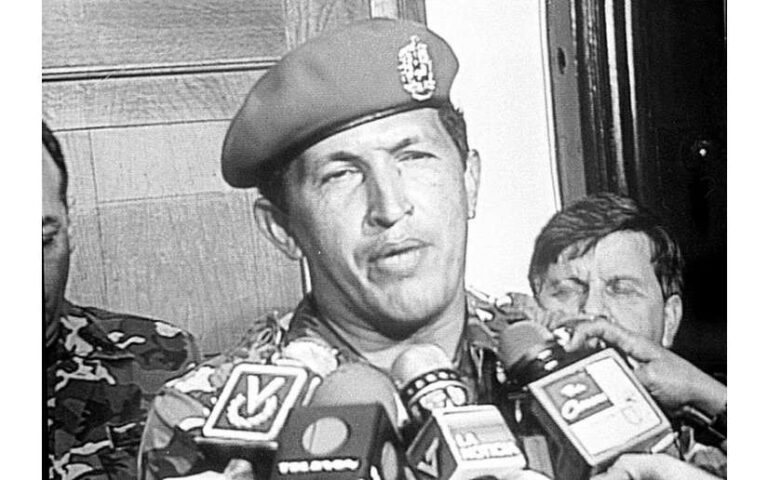 Venezuela. 2, 4 y 27 de febrero, la voz de Chávez en el camino de la revolución bolivariana