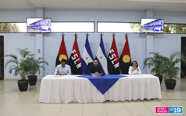 Presentan estrategia de aprendizaje del idioma inglés en secundaria