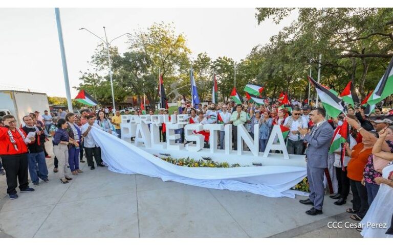 Inauguran Parque Palestina en la Pista de Gaza 