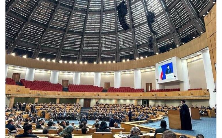 Inauguran Feria Internacional de Turismo y las industrias relacionadas en Teherán, Irán