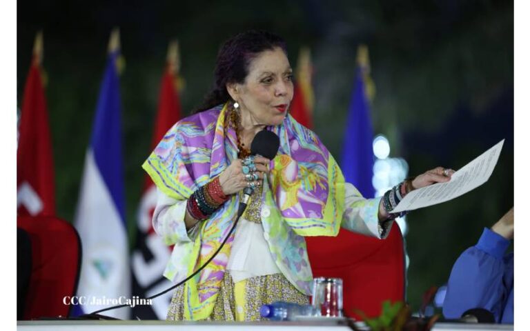 Compañera Rosario Murillo en Multinoticias (12-02-24)