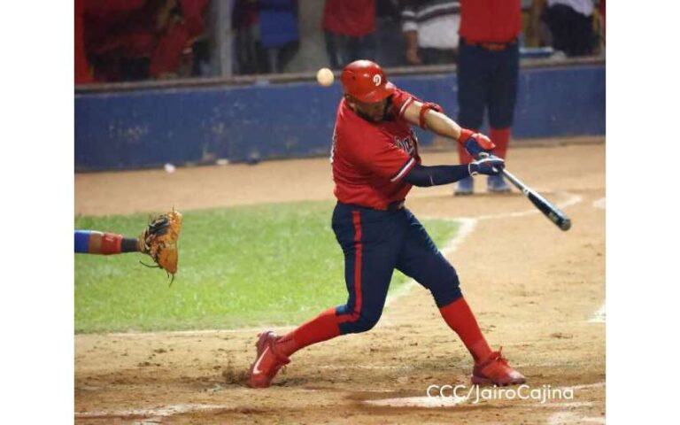 Vicepresidenta destaca inicio del campeonato de béisbol Germán Pomares