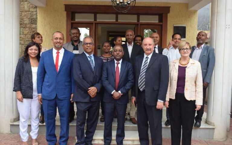 Celebran en Etiopía legado de Rubén Darío y el General Augusto C. Sandino