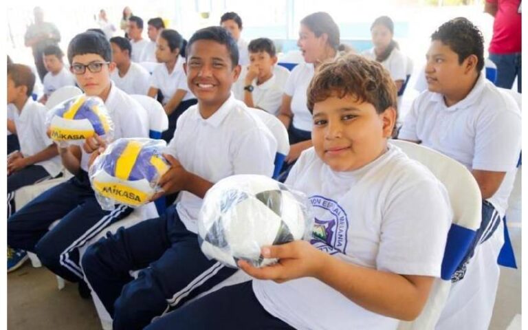 Mined en ruta hacia el Congreso Nacional de Educación Especial Incluyente