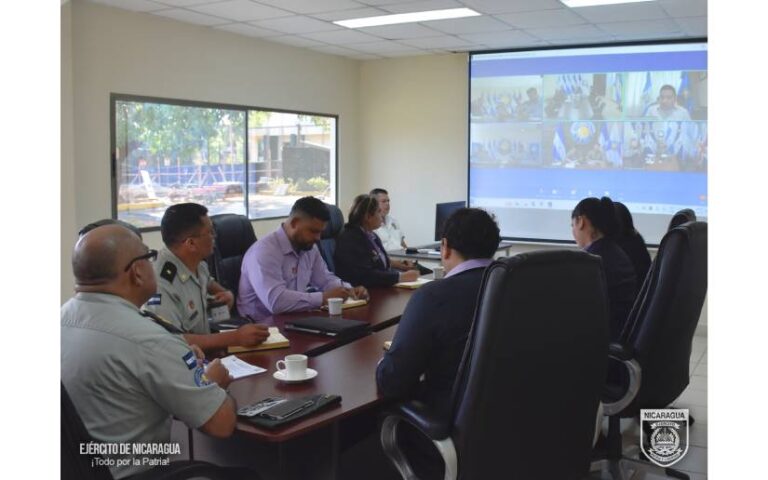 Ejército en Seminario de Intercambio de Experiencia y Capacitaciones