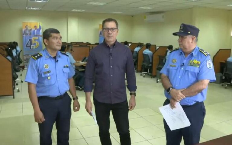 Entrevista al Comisionado General Aldo Sáenz Ulloa y al Comisionado Tomás Alberto Borge