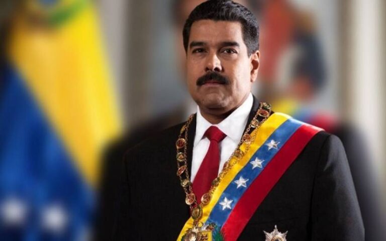 Saludamos al Compañero Nicolás Maduro en estos momentos de Batallas