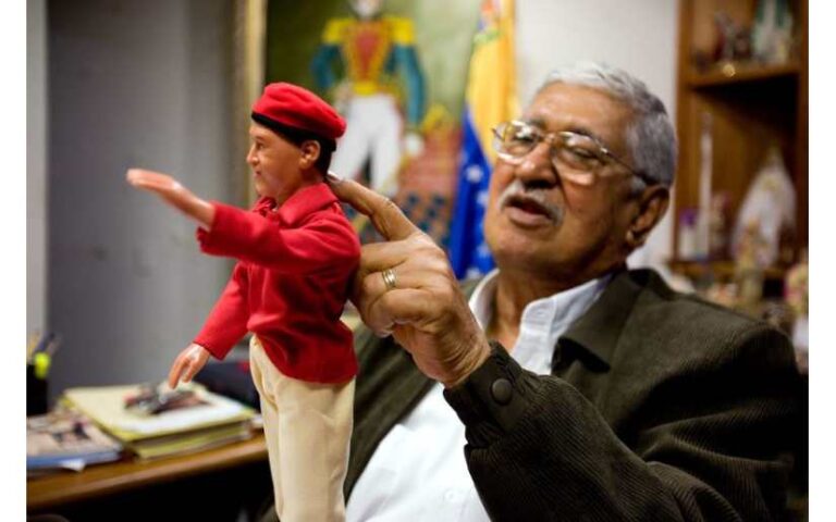 Mensaje de condolencias al Compañero Nicolás Maduro y a los Familiares del Comandante Hugo Chávez Frías