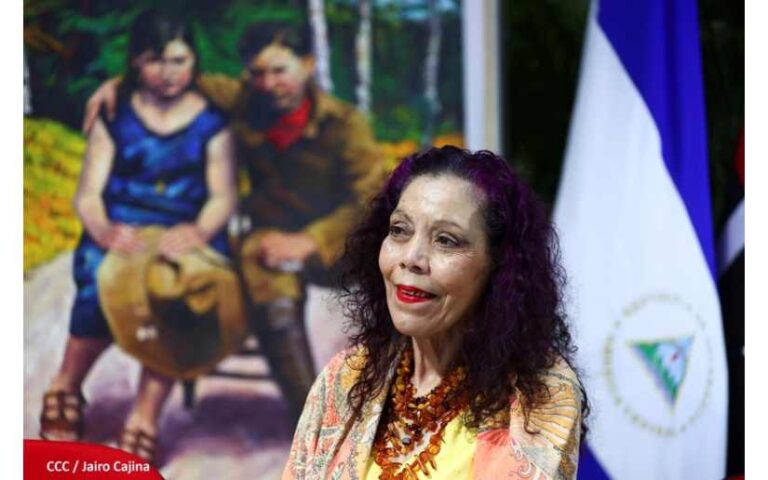 Compañera Rosario Murillo en Multinoticias (09-04-24)