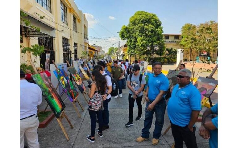 Celebran Día Mundial del Arte en la Ciudad Creativa de León