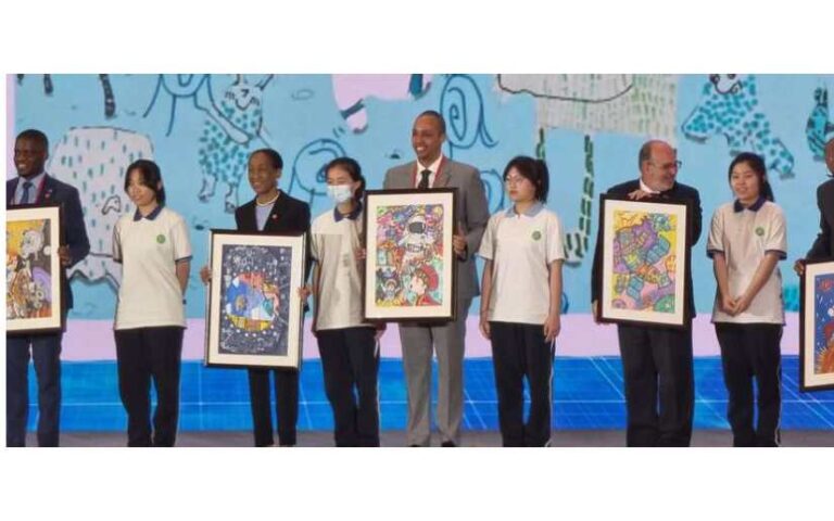 China y Nicaragua fortalecen cooperación espacial