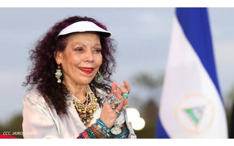 Compañera Rosario Murillo en Multinoticias (25-04-24)