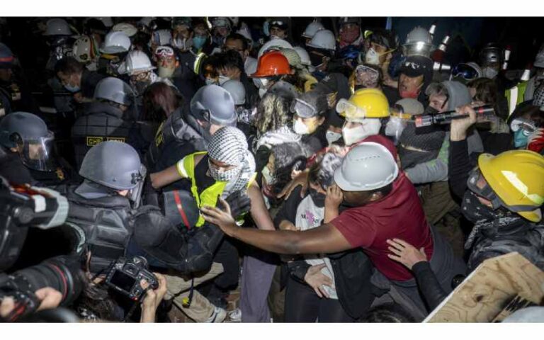 Flores de Abril, EEUU 2024; plantas carnívoras Nicaragua 2018
