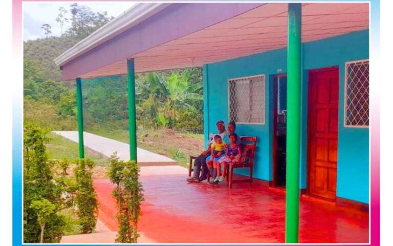 Minsa inaugura puestos de salud en Madriz y Las Minas