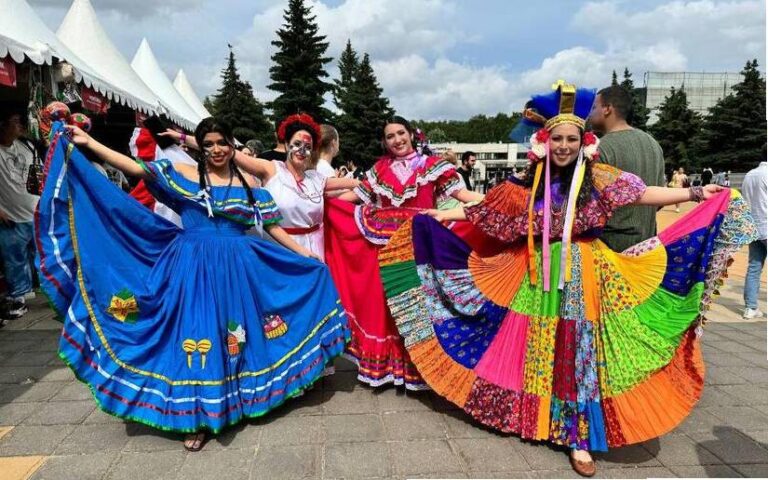 Delegación nicaragüense participa en Festival Intercultural Estudiantil en Moscú
