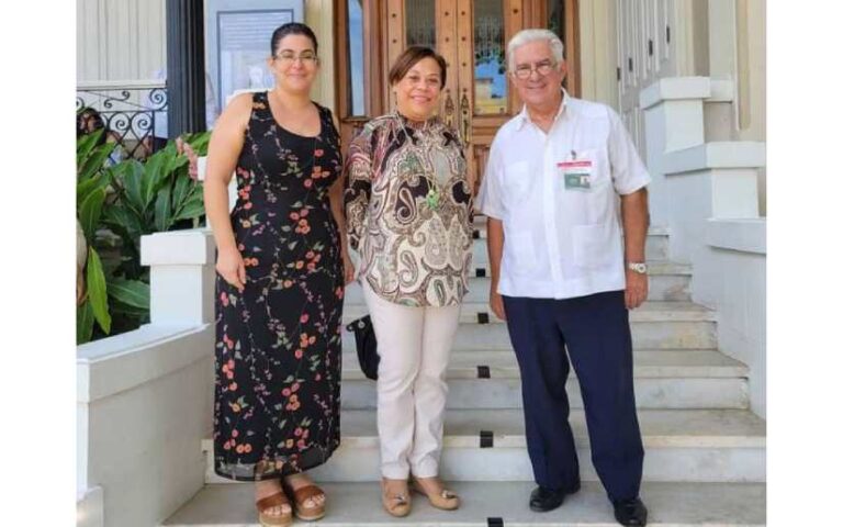 Compañera Guisell Morales visitó el Centro Fidel Castro en Cuba