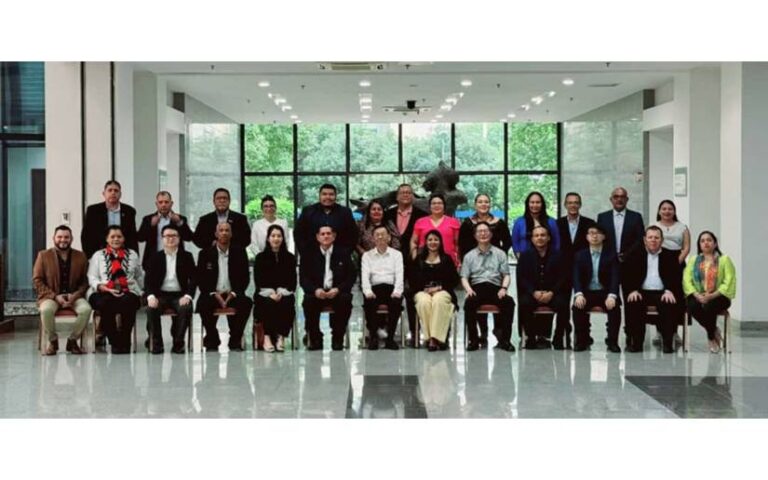 Delegación del FSLN continúa agenda de visitas y reuniones en la República Popular China