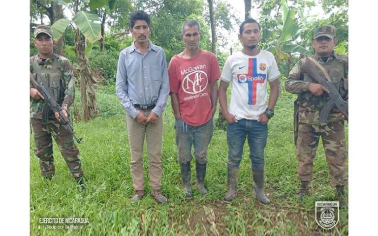 Sexto Comando Militar Regional retiene a personas que estaban circuladas por diversos ilícitos