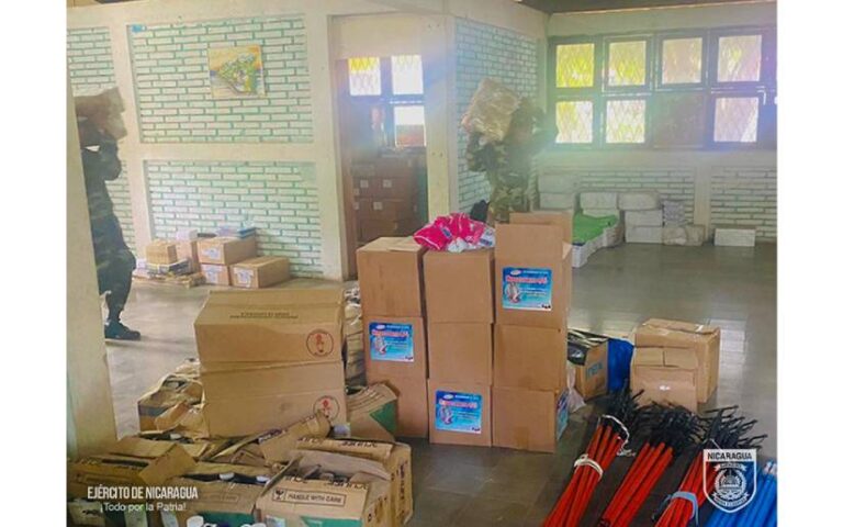 Brigada de Infantería Mecanizada realizó el cargue de paquetes escolares