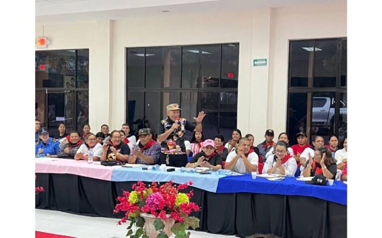 Familias chontaleñas con más programas para la productividad y la paz