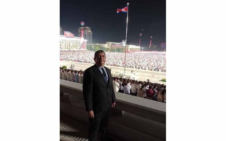 Embajador de Nicaragua participa en mitin y baile Conmemorativo en la RPD de Corea